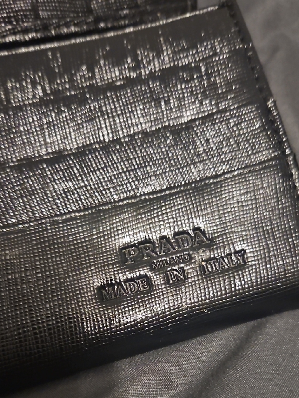 Prada Black Textured Saffiano Long Wallet - Picture 5 of 6